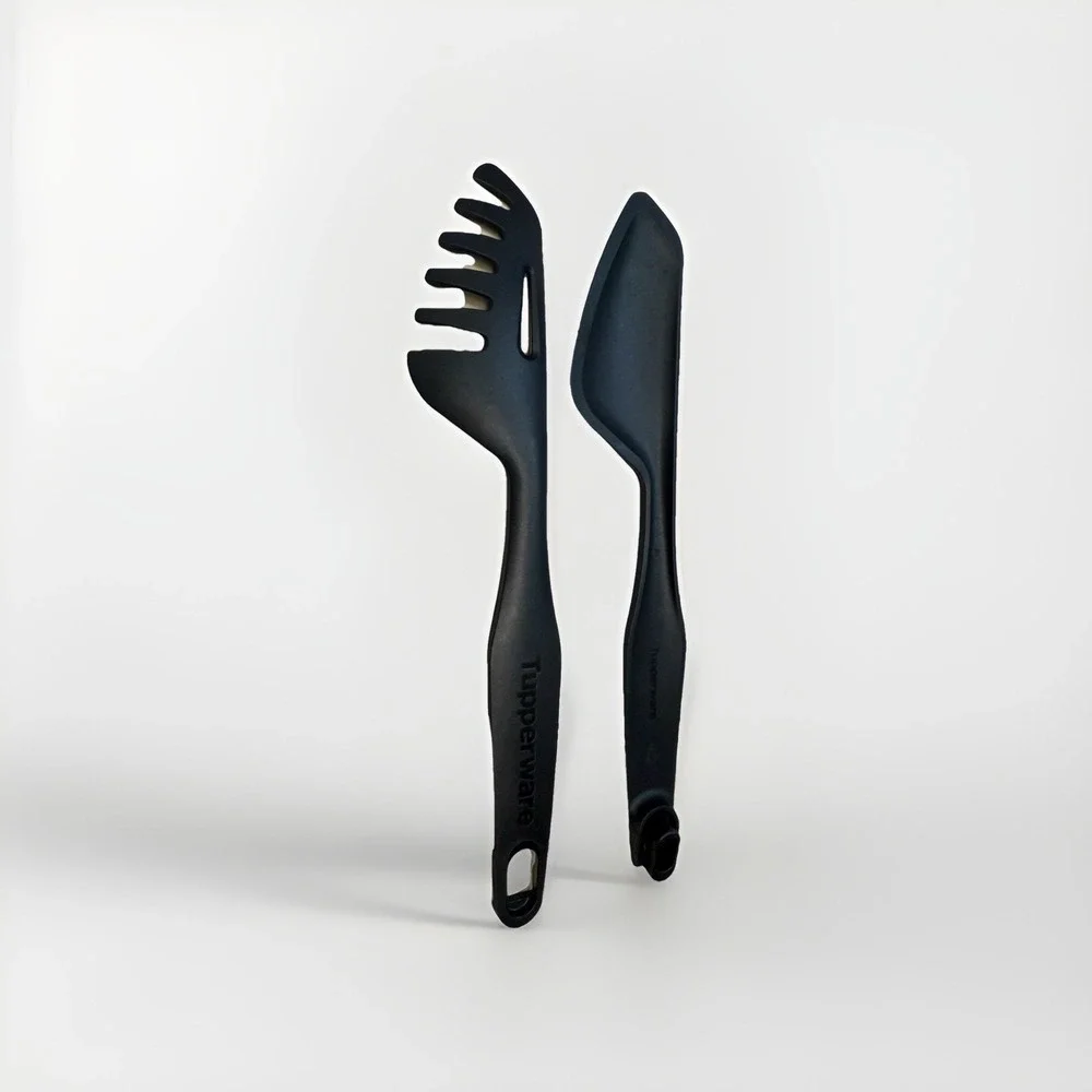 Tupperware black pasta